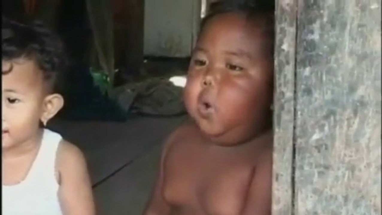 Vous vous rappelez du gamin qui fumait 40 clopes par jour.... On a eu de ses nouvelles