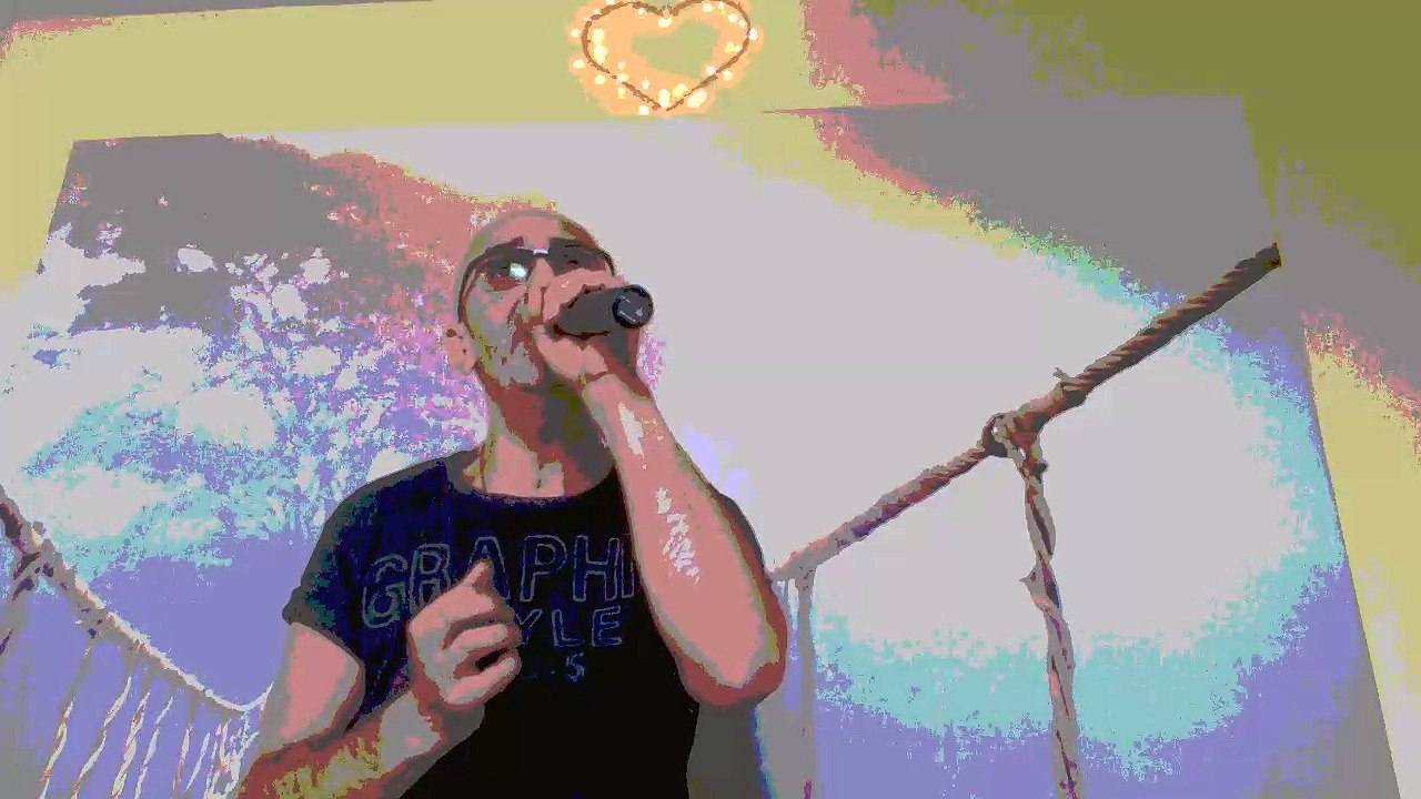 Le Daron chante FACE A LA MER. CALOGERO PASSI