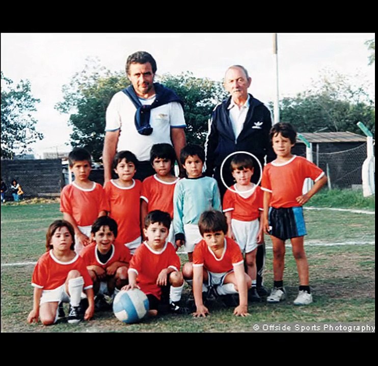 Lionel Messi childhood photos - football player lionel messi photos