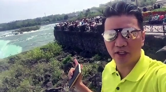 Mr Đàm hào hứng khám phá thác Niagara hùng vĩ tại Canada (p2)