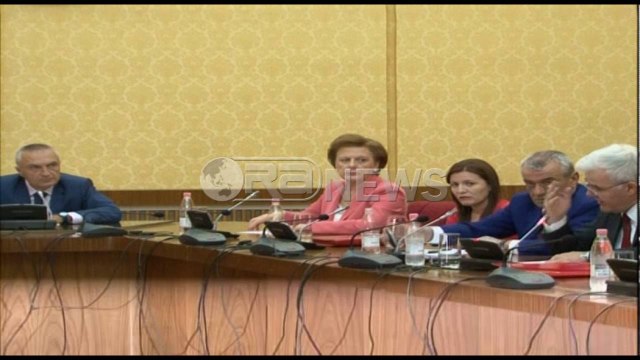 Debate në konferencën e kryetarëve. Meta ngre zërin. Xhafaj: Dashuria ka ikur të rrijë qetësia