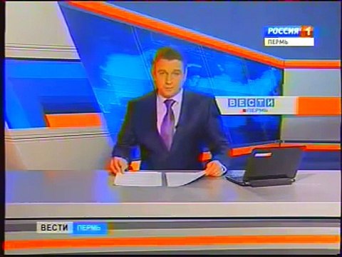 Anh hùng cứu chó thoát khỏi tai nạn thang máy