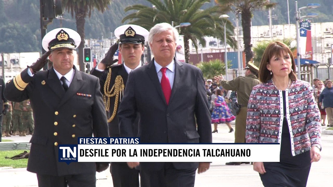 Gran desfile por la Independencia en Talcahuano