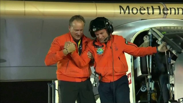 Udhëtimi historik, avioni diellor bën xhiron e botës - Top Channel Albania - News - Lajme