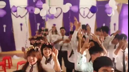 Học sinh cuối cấp quẩy cực đẹp