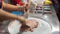 Kem cuộn nổi tiếng tại Thái Lan làm điên đảo những người mê kem
