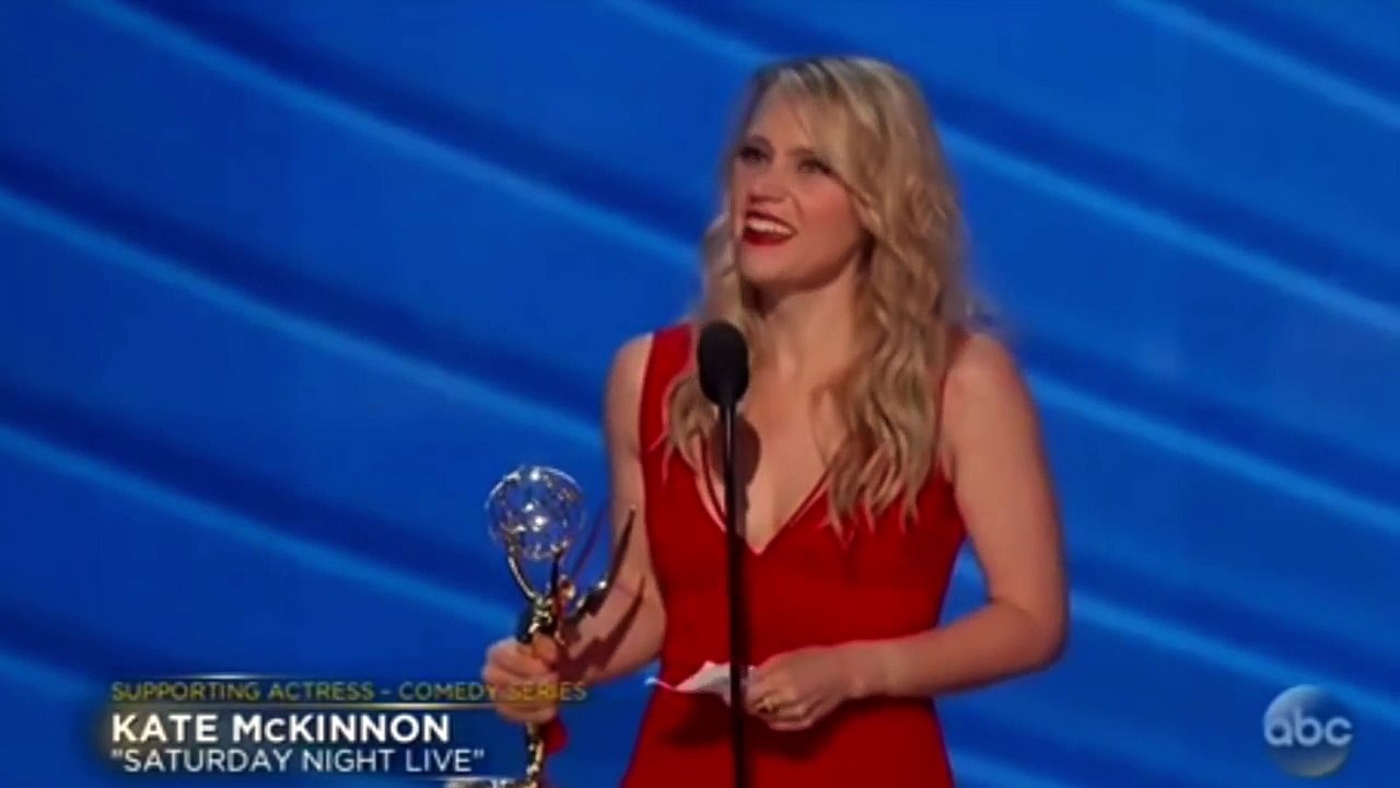KATE MCKINNON EMMY ACCEPTANCE SPEECH