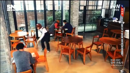 Uất ức từ việc làm thêm