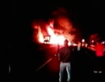 Bus interprovincial se incendió en el Km. 39 de la vía Aloag – Santo Domingo