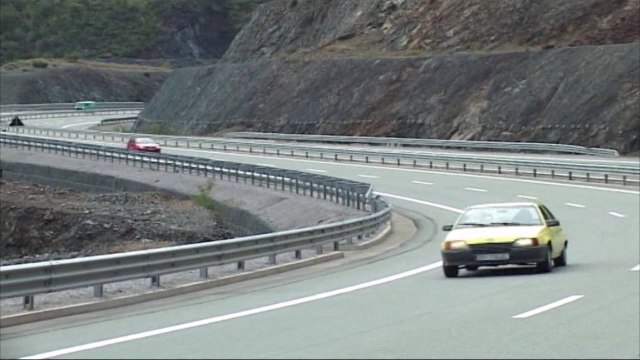 Report TV - Transportuesit kundër koncesionit të Rrugës së Kombit: Taksë shtesë