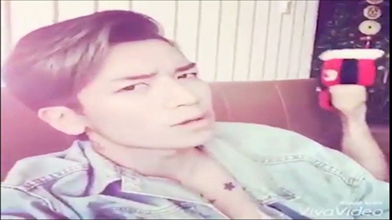 BB Trần và những lần "hóa thân siêu lỗi" thành Hà Hồ, Tóc Tiên