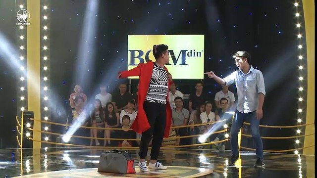 Đấu Trường Tiếu Lâm - Phan Thanh Tân chinh phục dàn HLV một cách dễ dàng.mp4