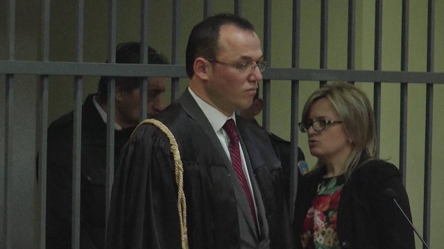 Report TV - Avioni i drogës,Riformato kthehet në Itali me pranga për vuajtjen e dënimit