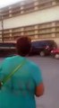 Mujer choca el carro de su ex al encontrarlo con otra mujer