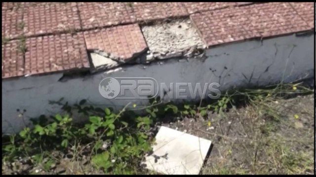 Ora News / Rrëshen - Dëmtohen Varrezat e Dëshmorëve, bashkia s’ka fonde për sistemimin