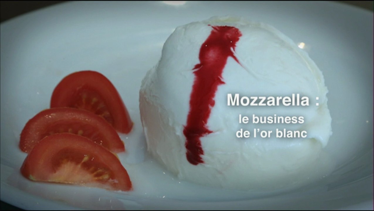 Mozzarella, Le Business De L'Or Blanc [HD]