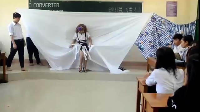 Cười ra nước mắt với buổi văn nghệ bá đạo nhất các trường trung học