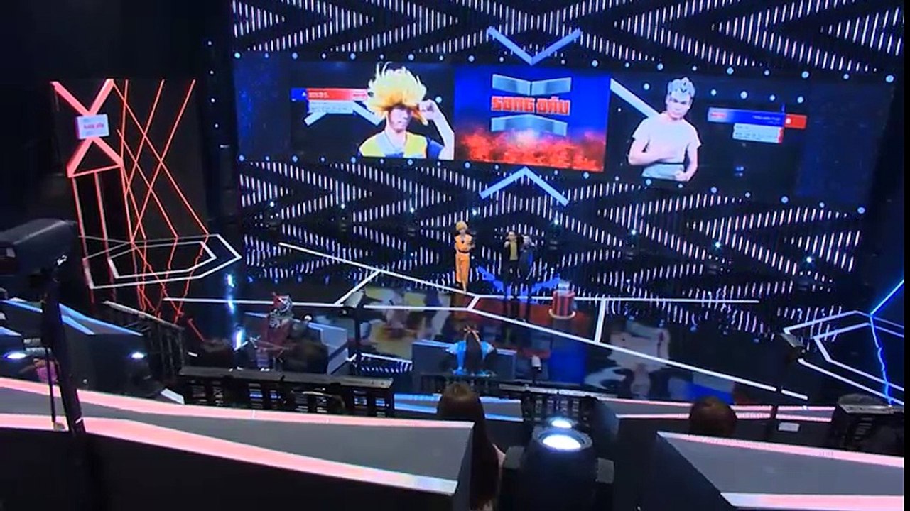 Trấn Thành bị Tiến Đạt làm "đỏ mặt" ngay trên sóng truyền hình