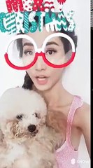 Diễm My 9x "nhắng nhít" bên thú cưng