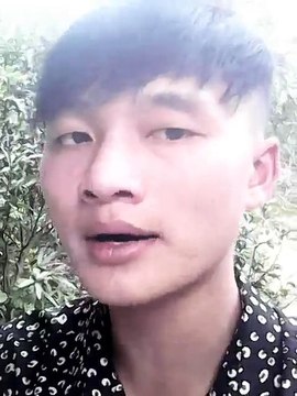 Xuất hiện bản sao Lệ Rơi