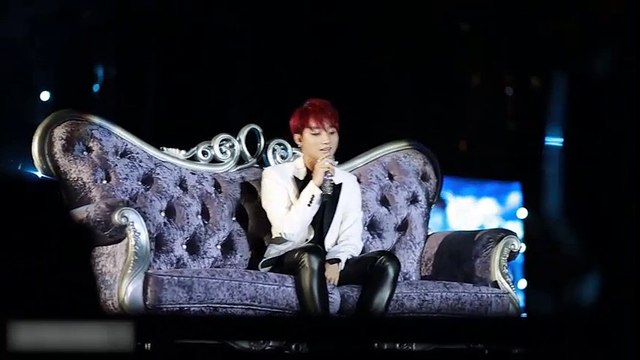 Sơn Tùng MTP xúc động khi hát Bèo Dạt Mây Trôi trong liveshow