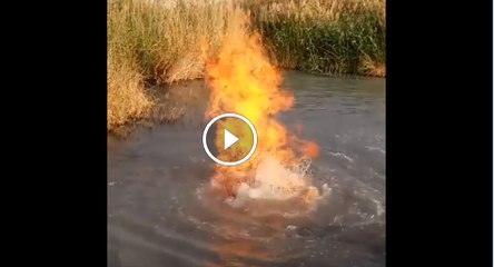 Miracle of Allah whats happen in water