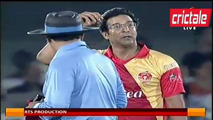 Wasim Akram 1st over after years for Islamabad United