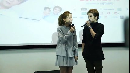 Chi Pu song ca cùng Gil Lê