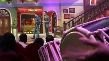 Atif Aslam Singing In Kapil Sharma's Show.