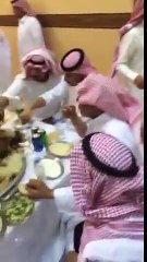 Voilà à quoi ressemble un dîner ordinaire dans la famille royale saoudienne