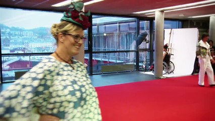 Les habilleuses rendent hommage aux impressionnistes.