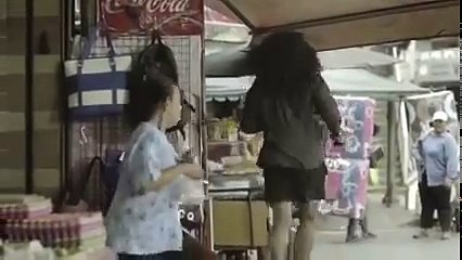 Χτύπησε έναν άστεγο αλλά δείτε τι έκανε αυτός!