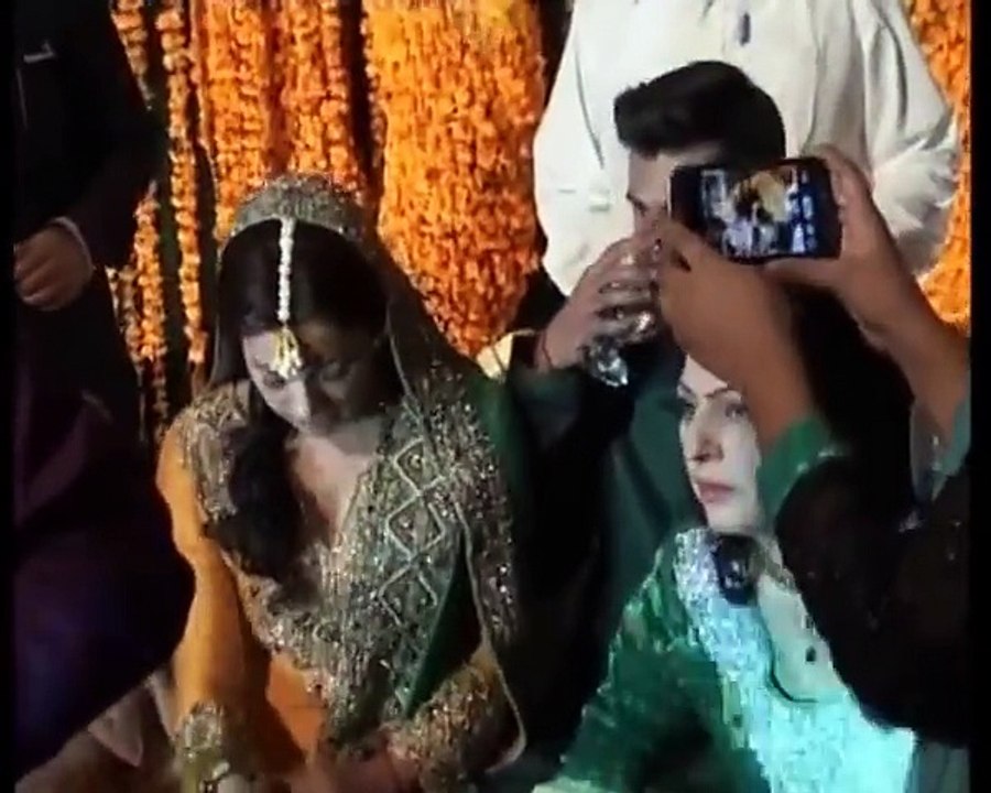 Muhammad Amir's Mehndi Video