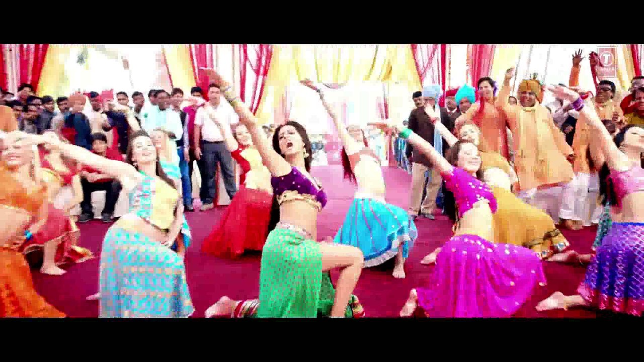 DON'T TOUCH MY BODY VIDEO SONG   BULLETT RAJA   SAIF ALI KHAN, MAHI GILL