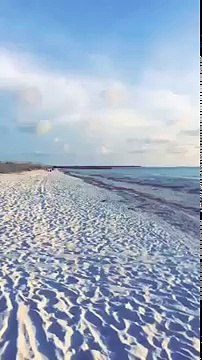 Ruining snap stories.