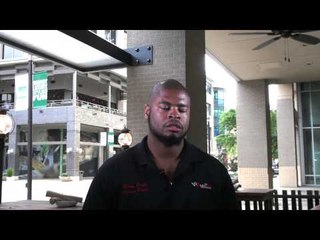 Houston Texans: Wade Smith on Giving Back
