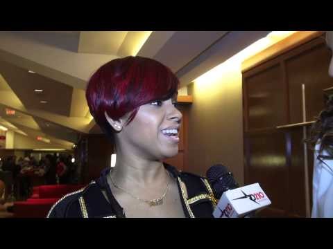 RaVaughn Sings National Anthem at NBA All-Star Saturday 2013