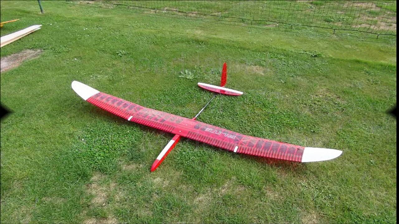 hand launch Slite 2M RES Seta Modelltechnik