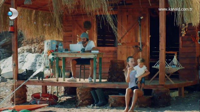 Hayat Şarkısı 22. Bölüm - Hülya ile Kerim karşı karşıya!