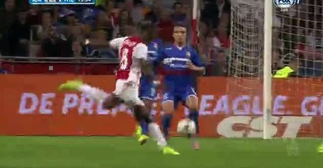 Riechedly Bazoer  Goal - Ajax	1-0	Willem II 21.09.2016