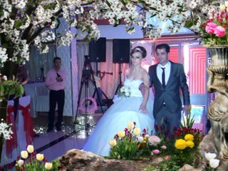 Martesa e Azemit me Jonilden DVD1 Pjesa 5