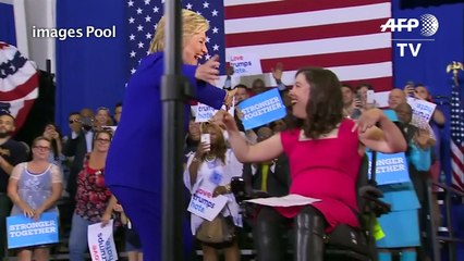 Clinton réagit à la mort d'Afro-Américains tués par la police