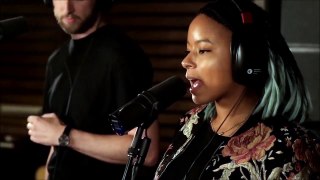 A-Sides Sessions - HONNE 'Someone Who Loves You' (9.6.16)