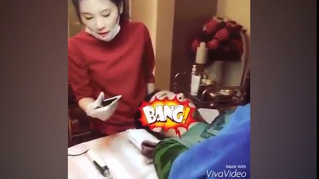 Nhân viên spa vừa làm đẹp vừa hát nhạc Mỹ Tâm cực hay