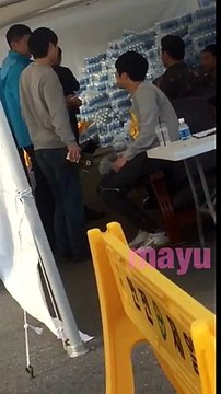 Yunho và Jaejoong trong hậu trường