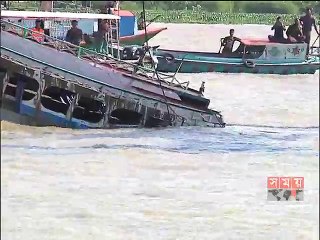 বরিশালে ট্রলারডুবি; আরো ৪ শিশুর লাশ উদ্ধার