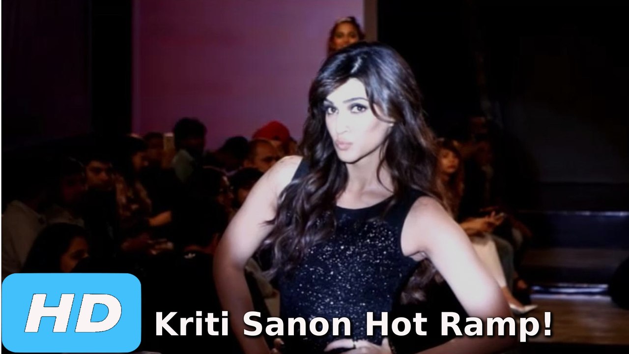 Kriti Sanon Fires The Ramp | Ms. Taken Launch Event