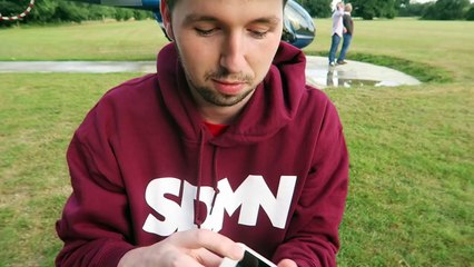 Il jette son iPhone 7 depuis un hélicoptère