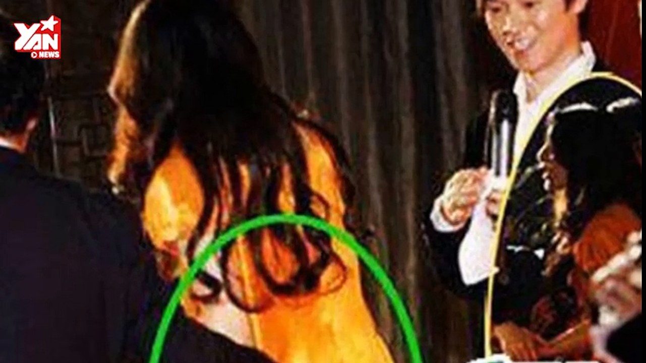 "Phát hoảng" với cảnh tượng sao Hoa ngữ bị sàm sỡ nơi công cộng