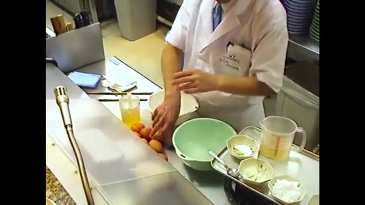 Cách chiên trứng cực độc đáo của người Nhật